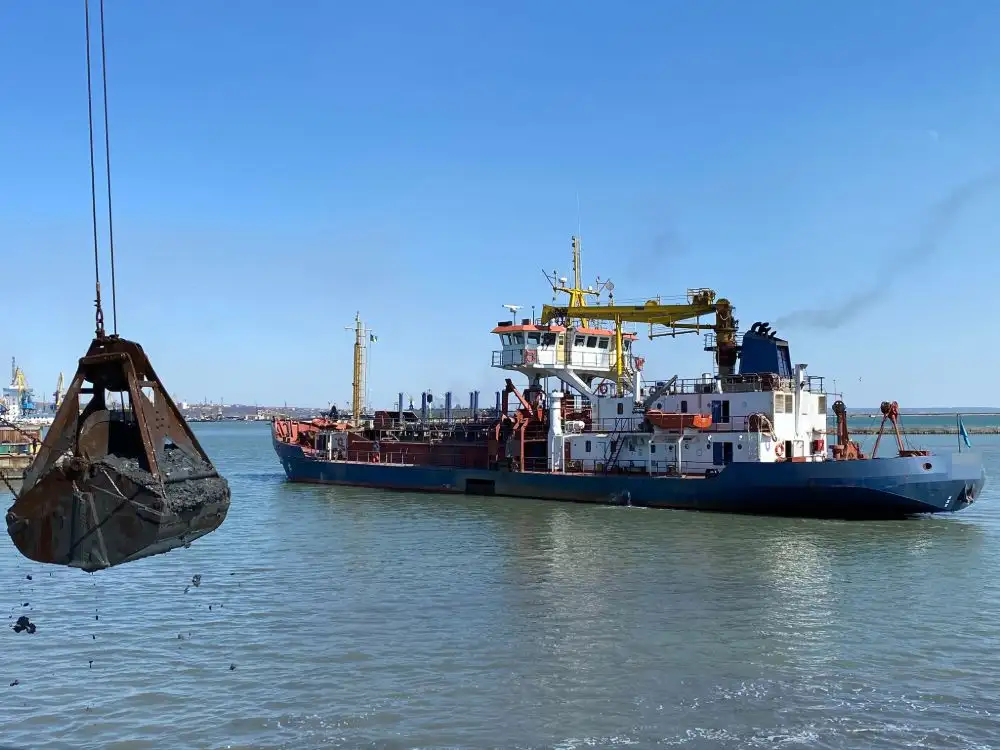 เรือขุด สำหรับขาย