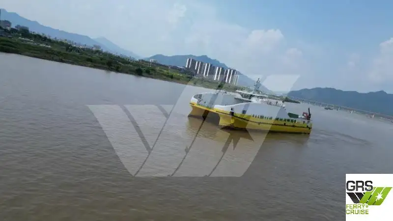 เรือบรรทุกสินค้าแบบ Ro-Ro สำหรับขาย