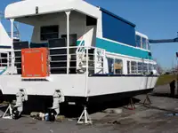 เรือสำราญ สำหรับขาย