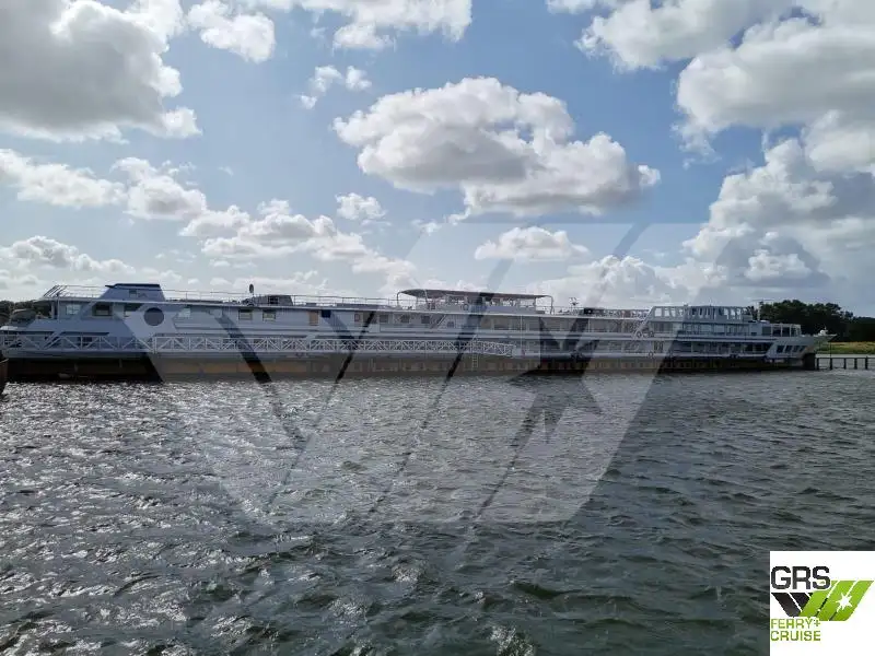 เรือสำราญ สำหรับขาย
