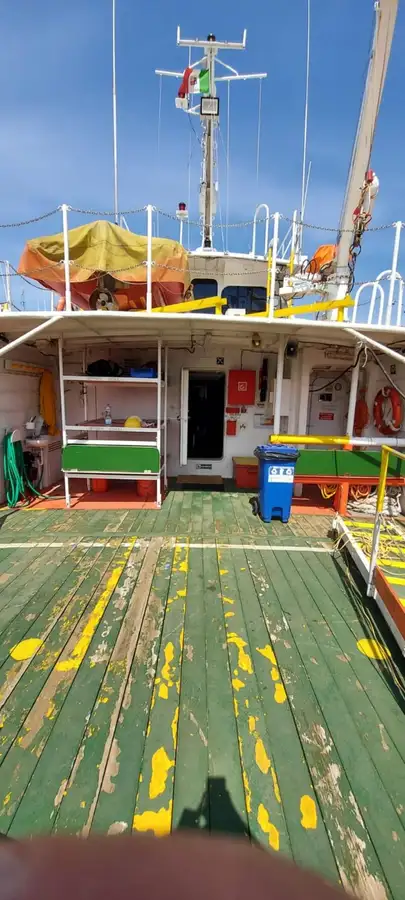 เรือสำหรับลูกเรือ สำหรับขาย