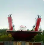เรือขนส่งสัมภาระขึ้นฝั่งแบบมีถัง สำหรับขาย