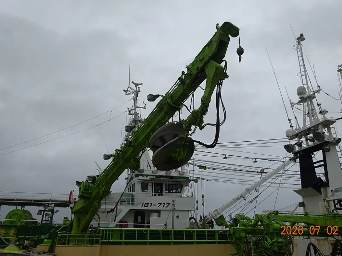 เรือลากอวนจับปลา สำหรับขาย