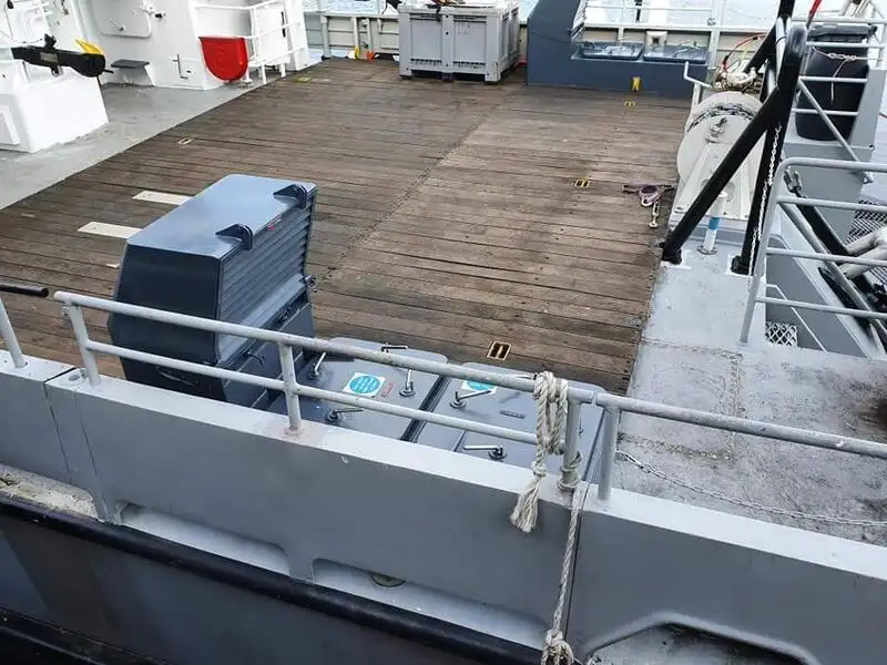เรือสองลำ (Catamaran) สำหรับขาย