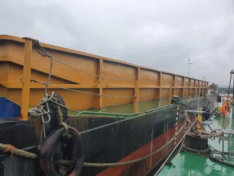 เรือบรรทุกสินค้า (Barge) สำหรับขาย
