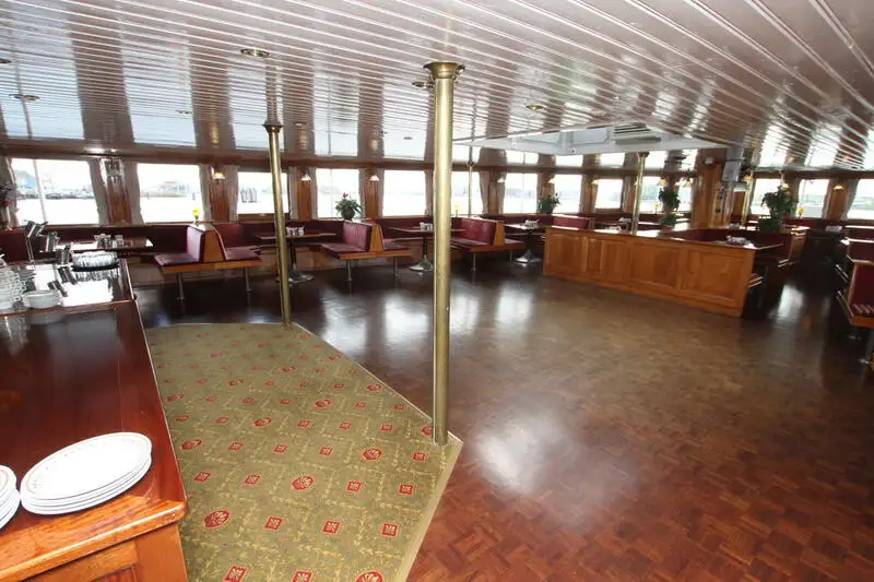 เรือบรรทุกสินค้า (Barge) สำหรับขาย