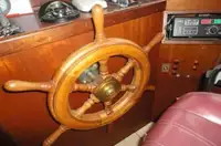 เรือนำร่อง สำหรับขาย