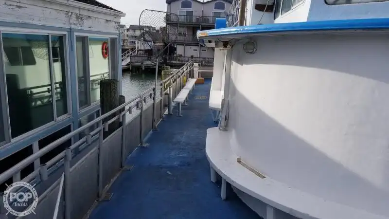 เรือสองลำ (Catamaran) สำหรับขาย