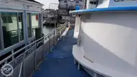 เรือสองลำ (Catamaran) สำหรับขาย