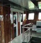 เรือขนส่งสัมภาระขึ้นฝั่งแบบมีถัง สำหรับขาย
