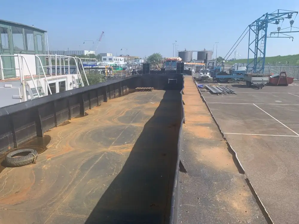 เรือบรรทุกสินค้า (Barge) สำหรับขาย