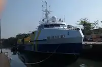 เรือบรรทุกตู้คอนเทนเนอร์ สำหรับขาย
