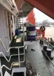 เรือขนส่งสัมภาระขึ้นฝั่งแบบมีถัง สำหรับขาย