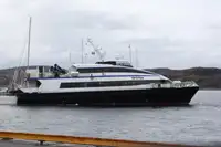 เรือสองลำ (Catamaran) สำหรับขาย