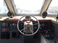 เรือนำร่อง สำหรับขาย