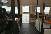 เรือสองลำ (Catamaran) สำหรับขาย