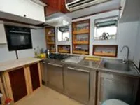 เรือยอชท์ สำหรับขาย