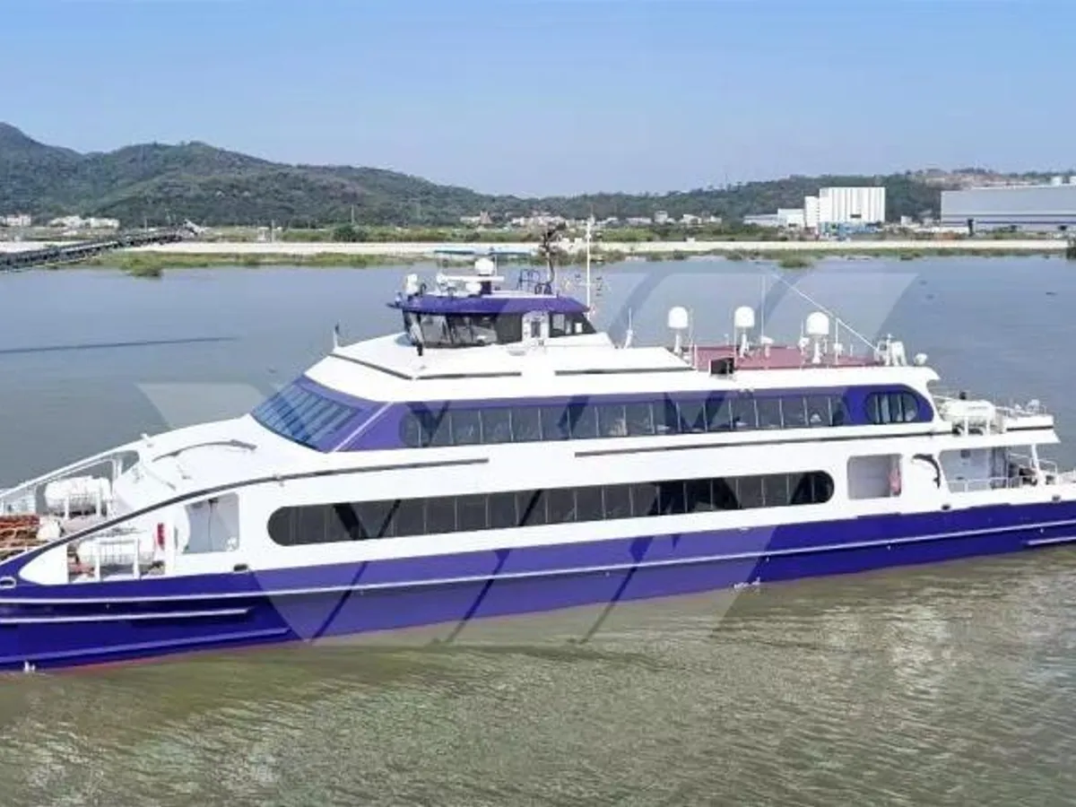 เรือเฟอร์รี่ สำหรับขาย
