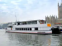 เรือเฟอร์รี่ สำหรับขาย