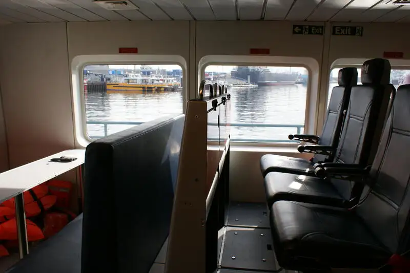 เรือสองลำ (Catamaran) สำหรับขาย