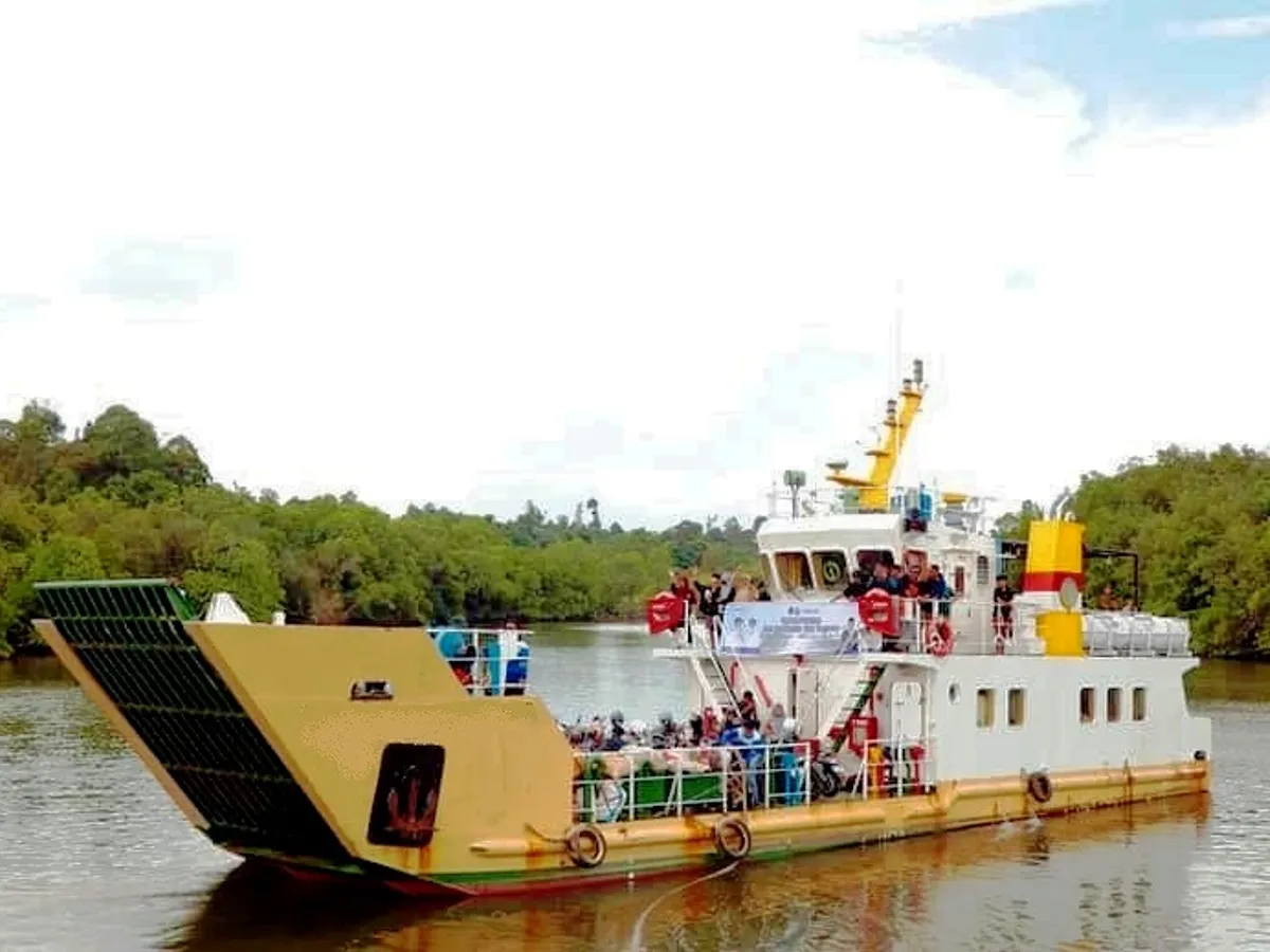 เรือบรรทุกสินค้า (Barge) สำหรับขาย