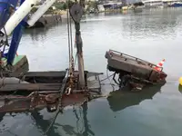 เรือขุด สำหรับขาย