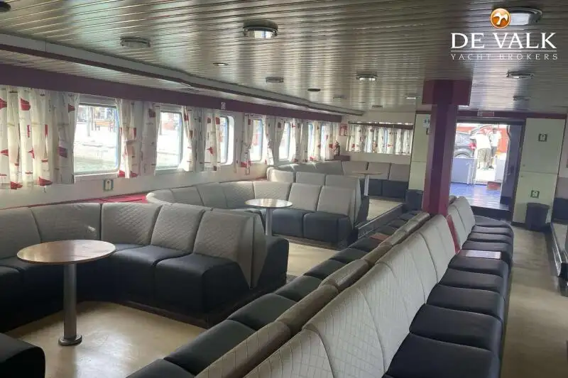 เรือเฟอร์รี่ สำหรับขาย
