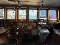 เรือบรรทุกตู้คอนเทนเนอร์ สำหรับขาย