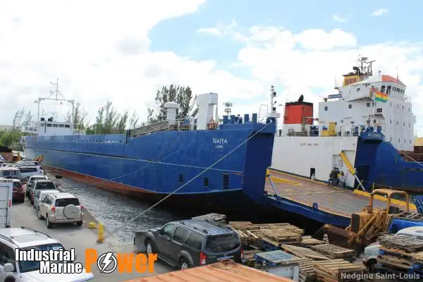 เรือบรรทุกสินค้าแบบ Ro-Ro สำหรับขาย
