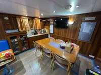 เรือบรรทุกตู้คอนเทนเนอร์ สำหรับขาย