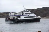 เรือสองลำ (Catamaran) สำหรับขาย