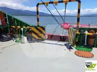 เรือขนส่งสัมภาระขึ้นฝั่งแบบมีถัง สำหรับขาย