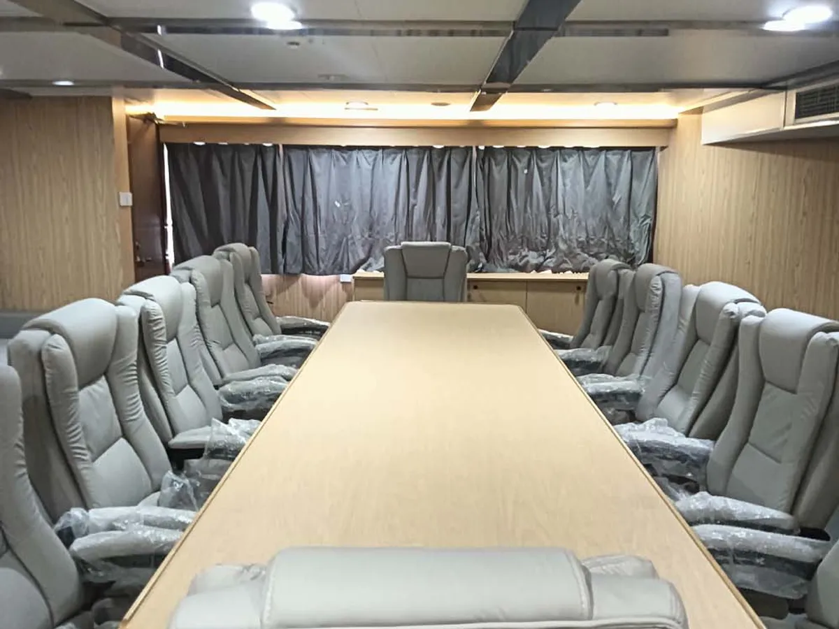 เรือสองลำ (Catamaran) สำหรับขาย