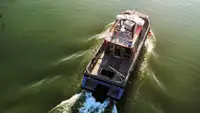 เรือบรรทุกตู้คอนเทนเนอร์ สำหรับขาย