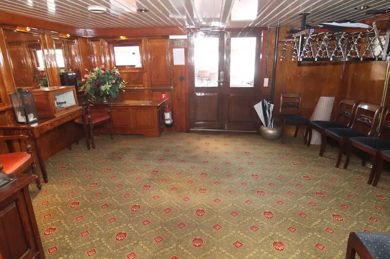 เรือบรรทุกสินค้า (Barge) สำหรับขาย