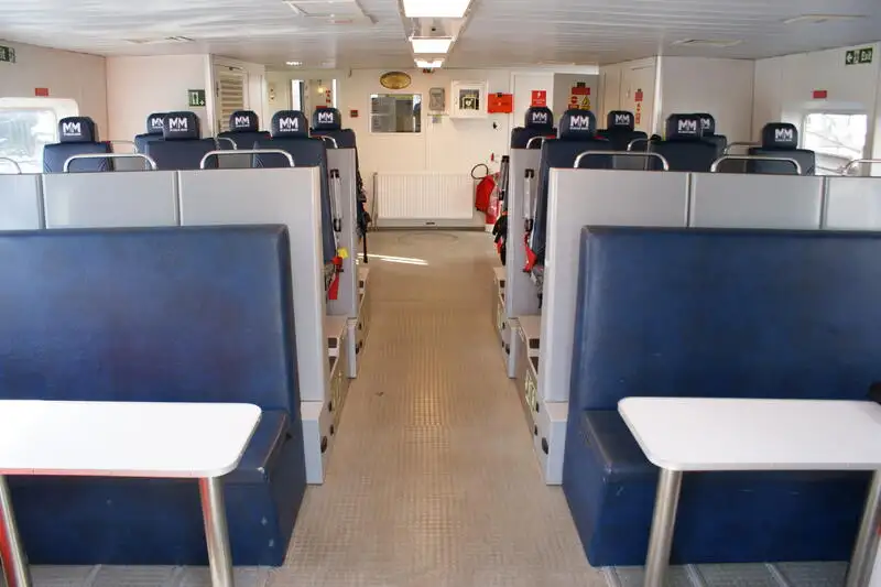 เรือสองลำ (Catamaran) สำหรับขาย