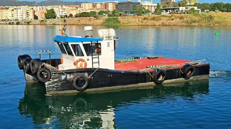 เรือทำงาน สำหรับขาย