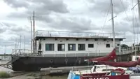 เรือพักอาศัย สำหรับขาย