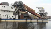 เรือขุด สำหรับขาย