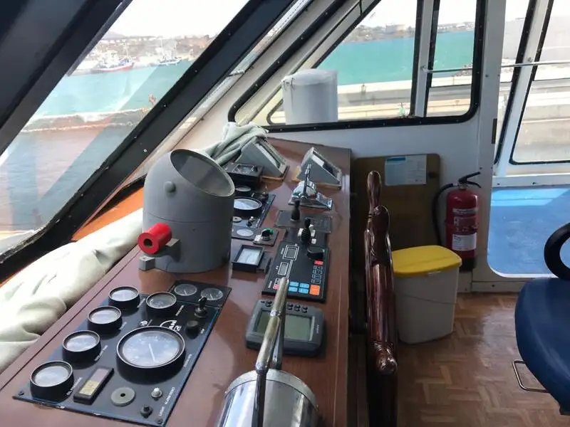 เรือสองลำ (Catamaran) สำหรับขาย