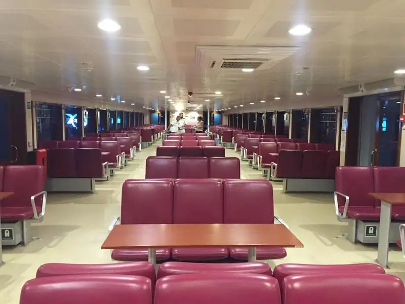 เรือสำราญ สำหรับขาย