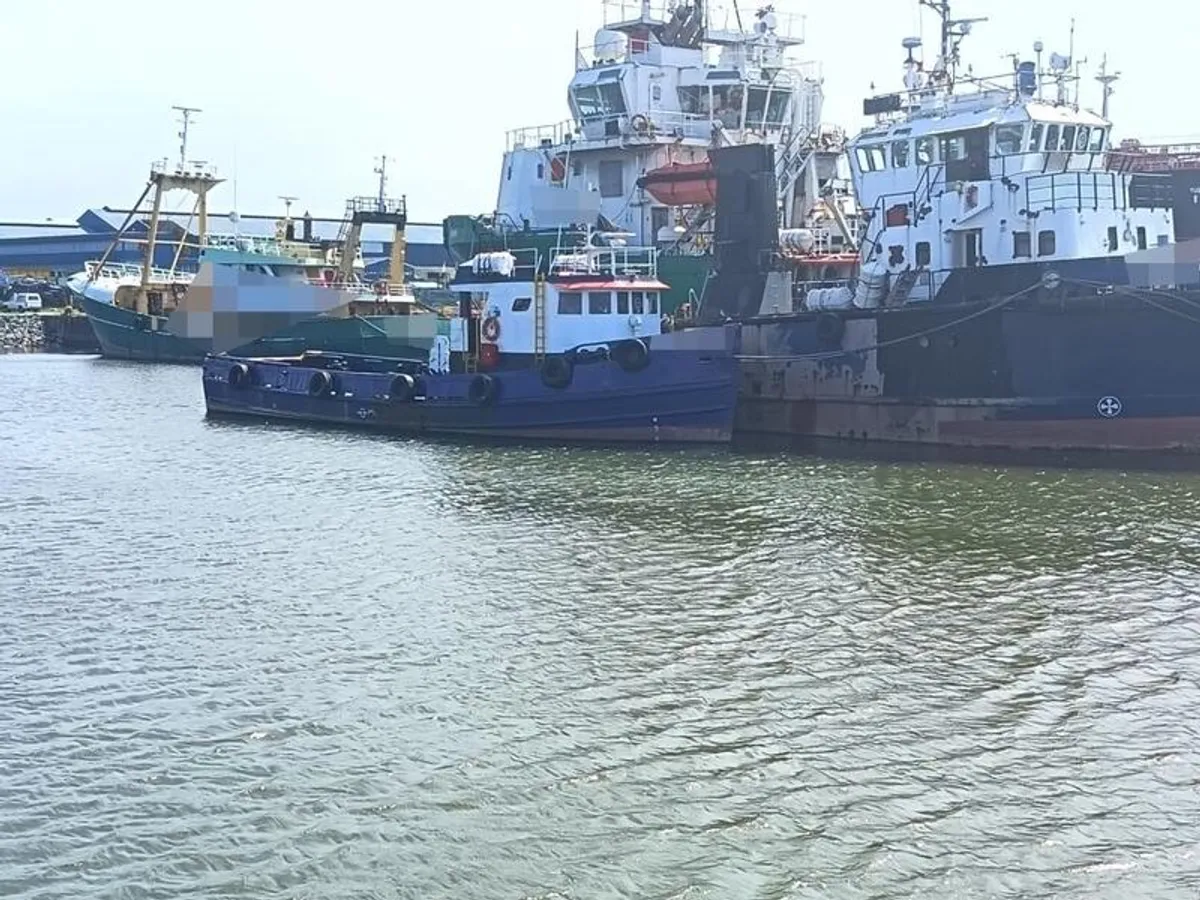 เรือขนส่งเสบียง สำหรับขาย