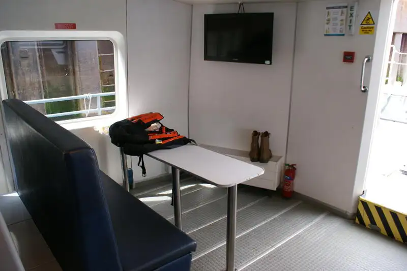 เรือสองลำ (Catamaran) สำหรับขาย