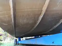 เรือขนส่งสัมภาระขึ้นฝั่งแบบมีถัง สำหรับขาย