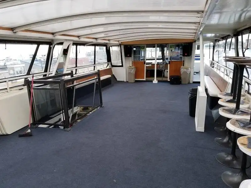 เรือสำราญ สำหรับขาย