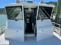 เรือสองลำ (Catamaran) สำหรับขาย