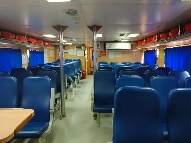 เรือสำหรับลูกเรือ สำหรับขาย