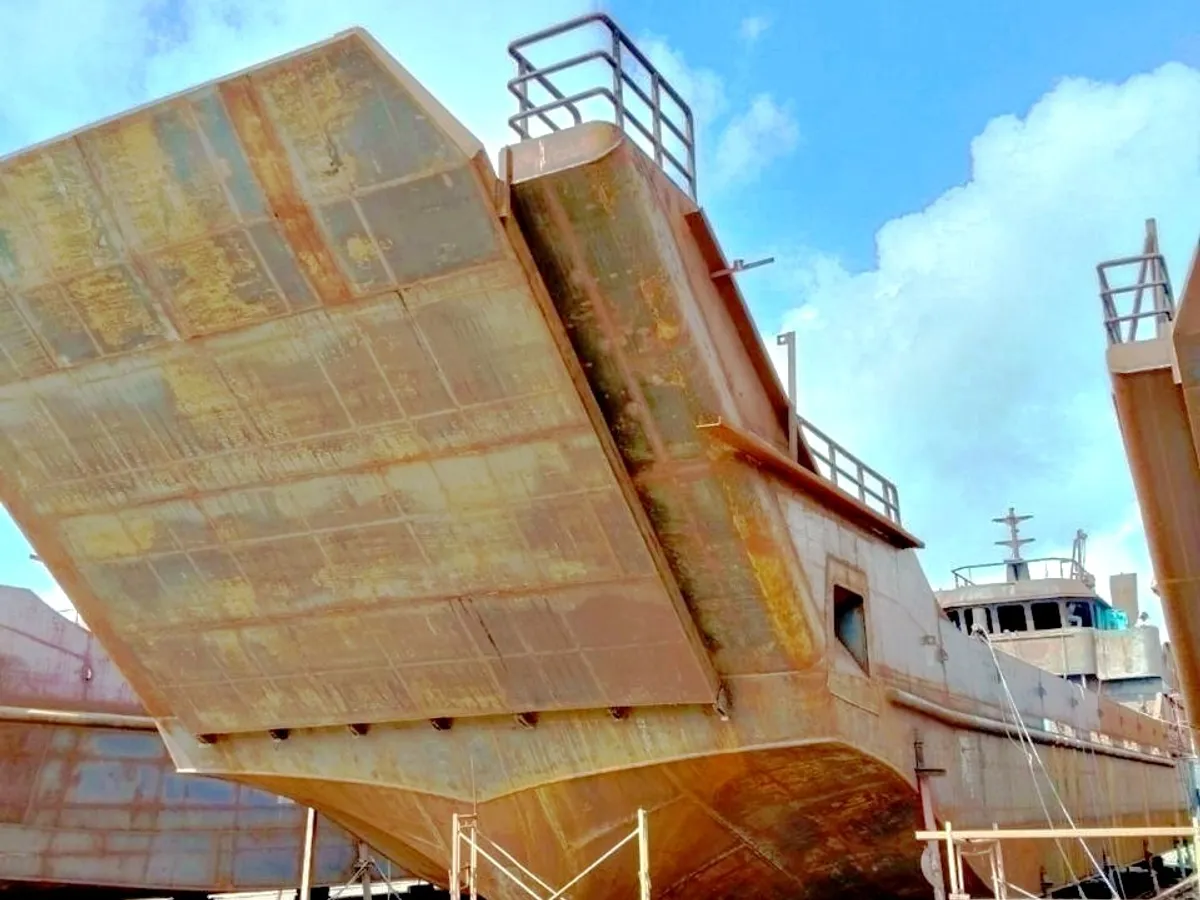 เรือบรรทุกสินค้า (Barge) สำหรับขาย