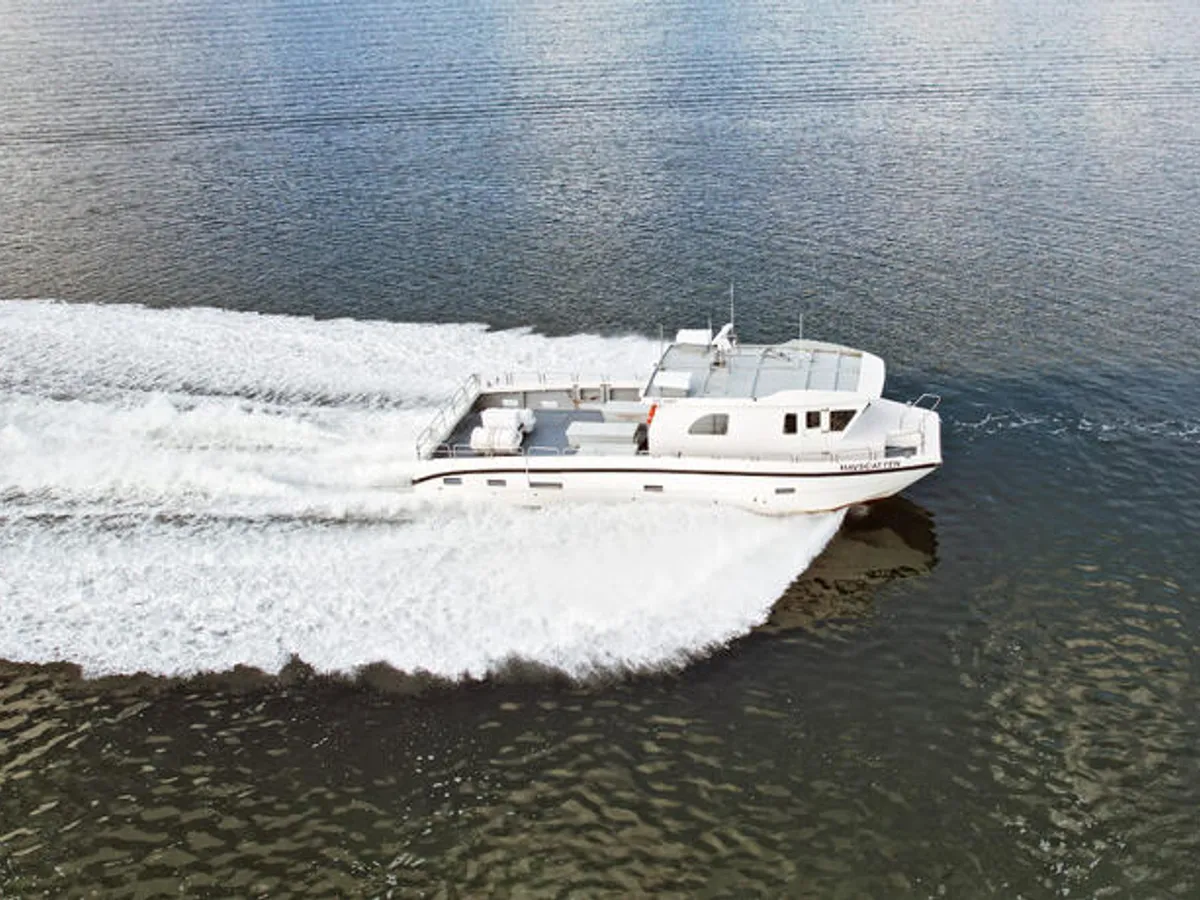 เรือสองลำ (Catamaran) สำหรับขาย