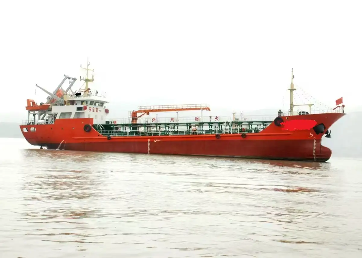 เรือบรรทุกน้ำมัน สำหรับขาย